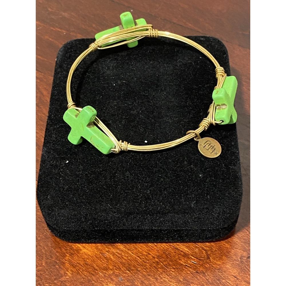 Bourbon And Bowties Green Cross Wire Bangle Bracelet 7.25 Inches Gold Tone *Read